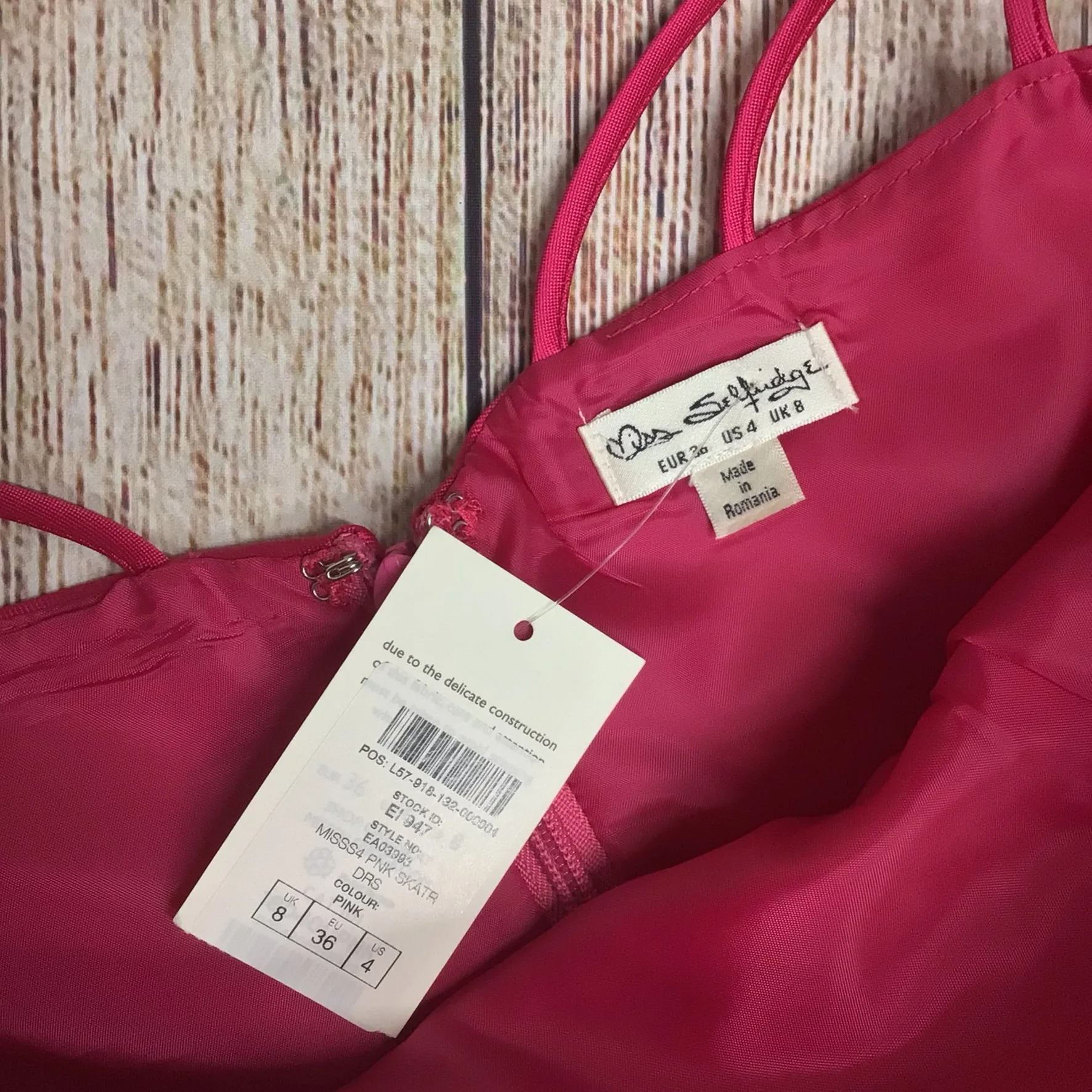 BNWT Miss Selfridge Bright Pink Short Strappy Skater Dress Size 8