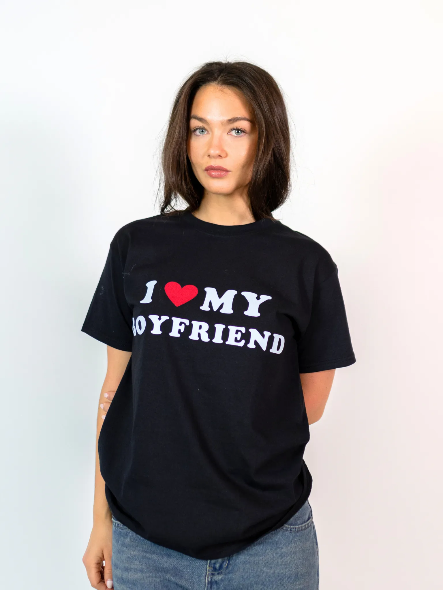 POJKVÄN UNISEX-T-SHIRT - SVART
